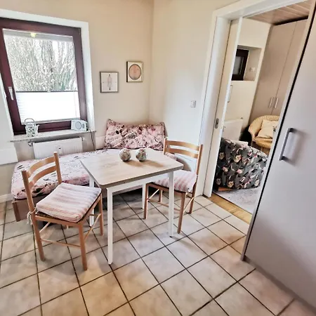 Obj. 45* Kleine, Moderne 2 Pers. - Nur 300 M Zum Strand, W-lan, Balkon *